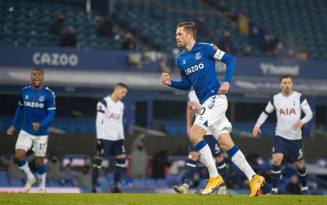 的客场比赛 的客场比赛